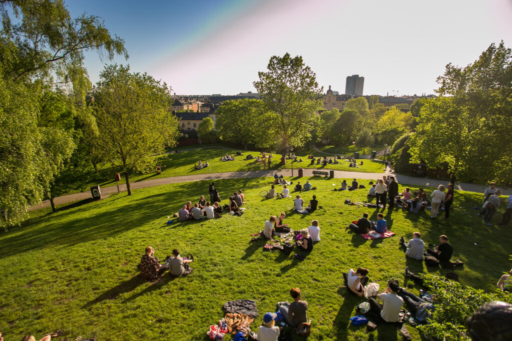 Public Spaces & Green Districts