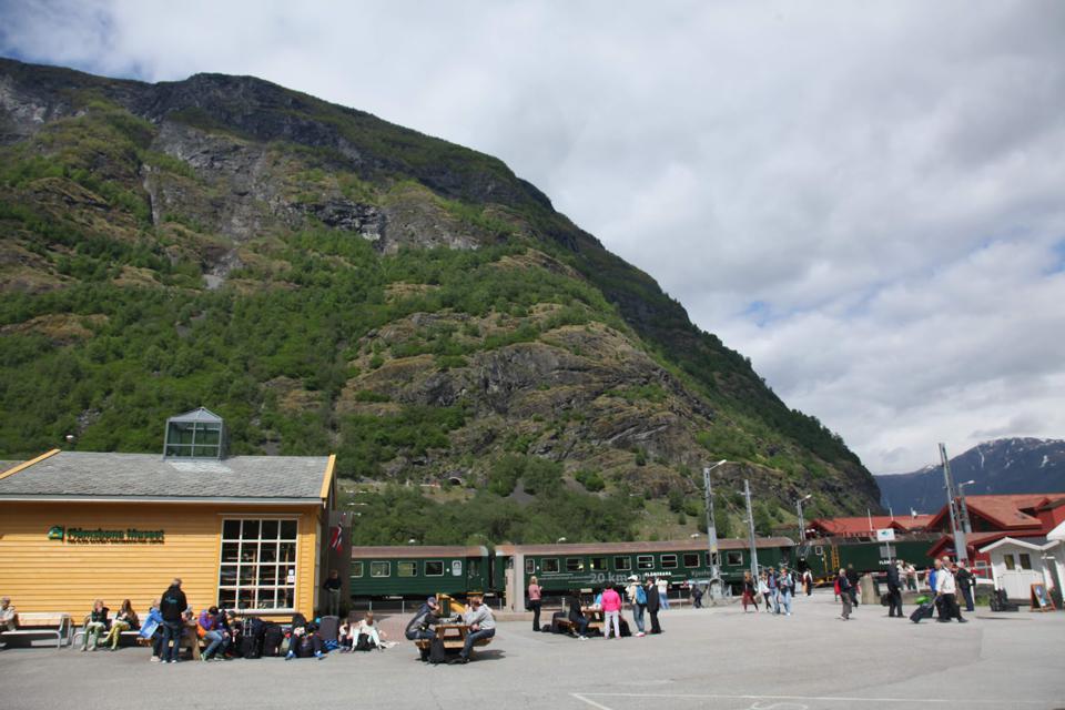 https specials-images.forbesimg.com imageserve 60ffb3604c85999b9ecf31d7 Railway-in-Norway 960x0.jpg fit=scale