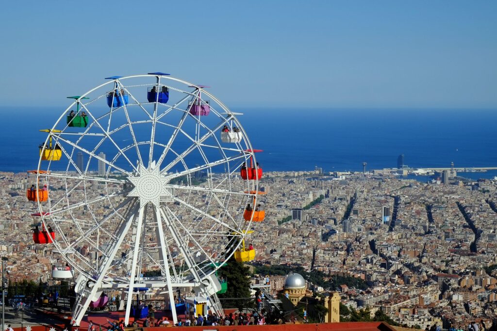 parc-datraccions-del-tibidabo-amb-la