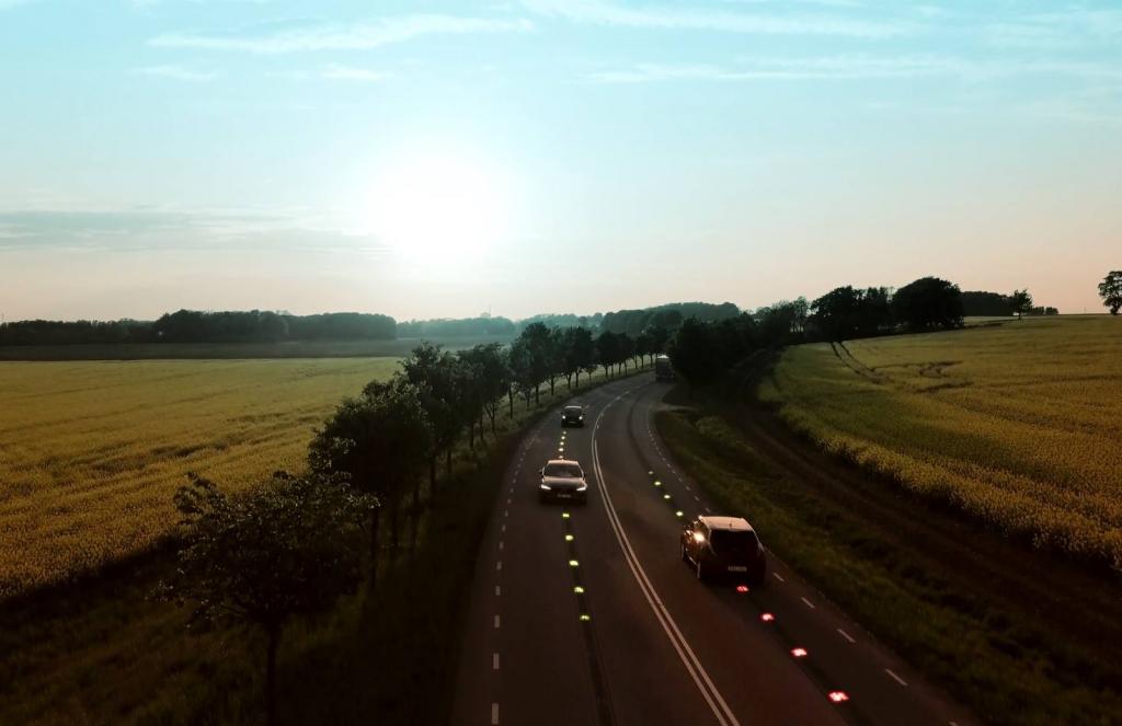 thumb 1024x663 charging-road-rail